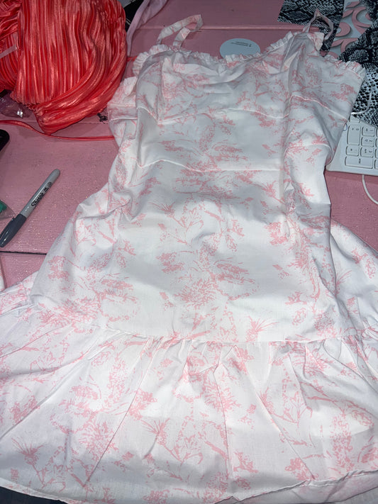 Pink and white floral dress (L)