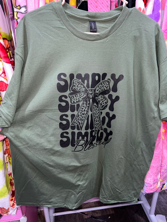 Simply blessed tee (XL)