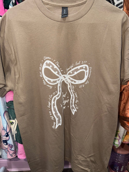 God says I am graphic tee (M)