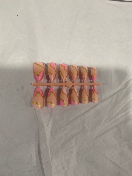 Marble print nails