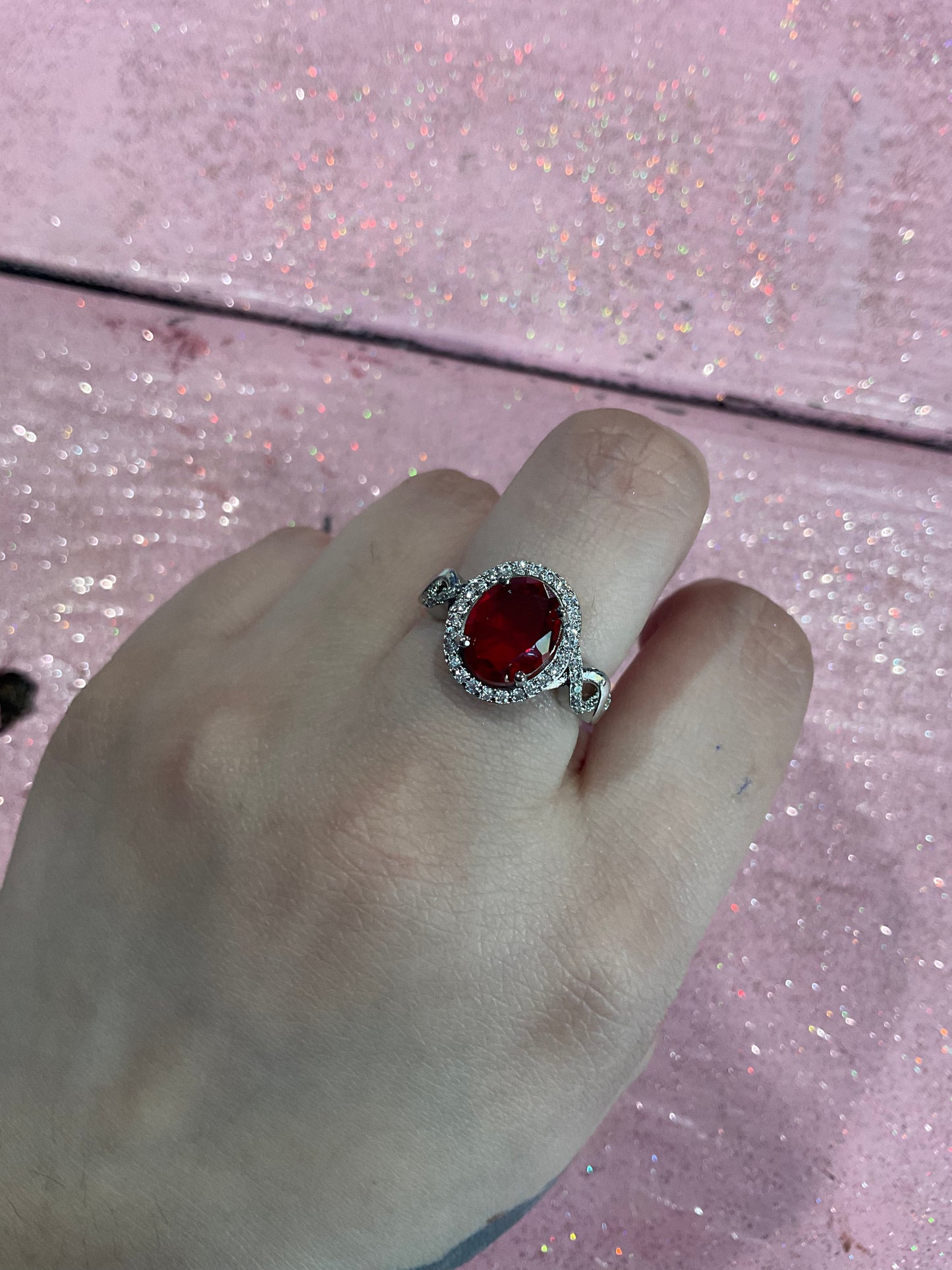 Red pendant ring