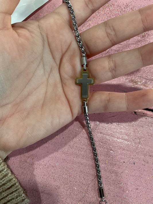 Gold and silver cross bracelet