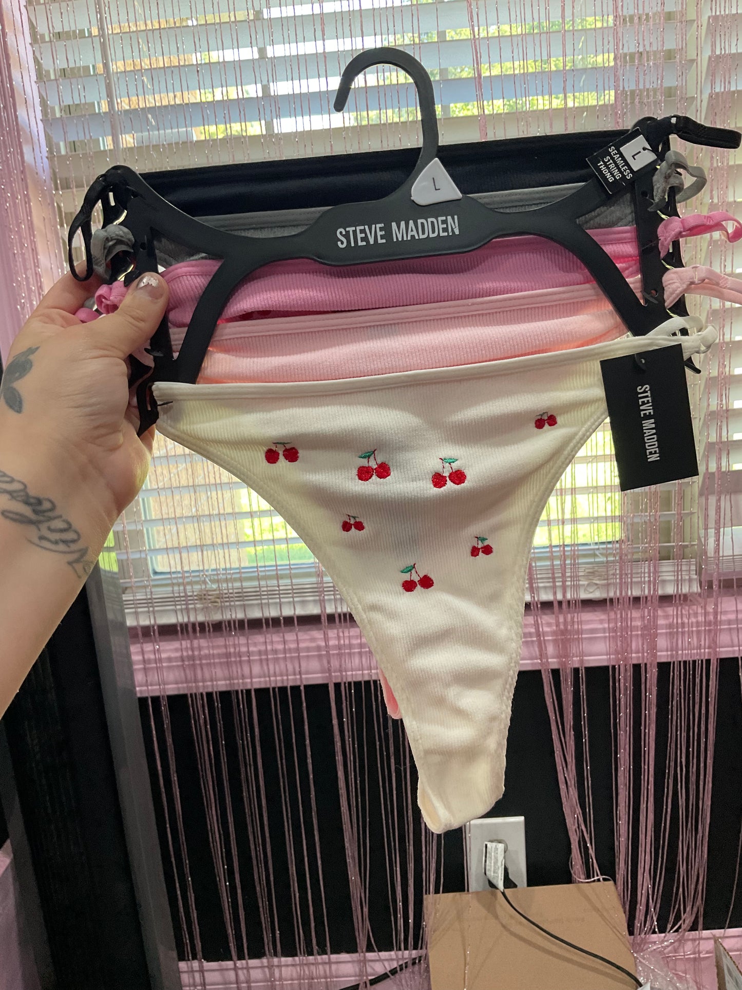 Steve Madden undies set (L￼)