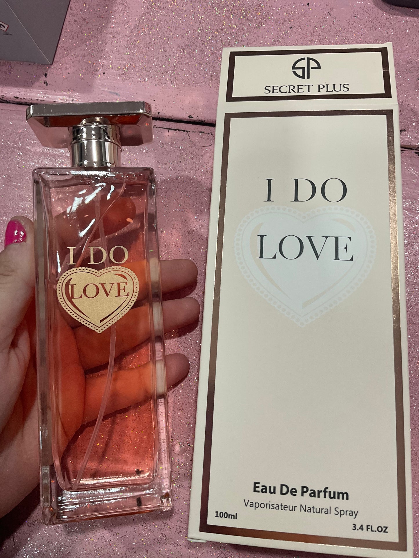 I do love perfume