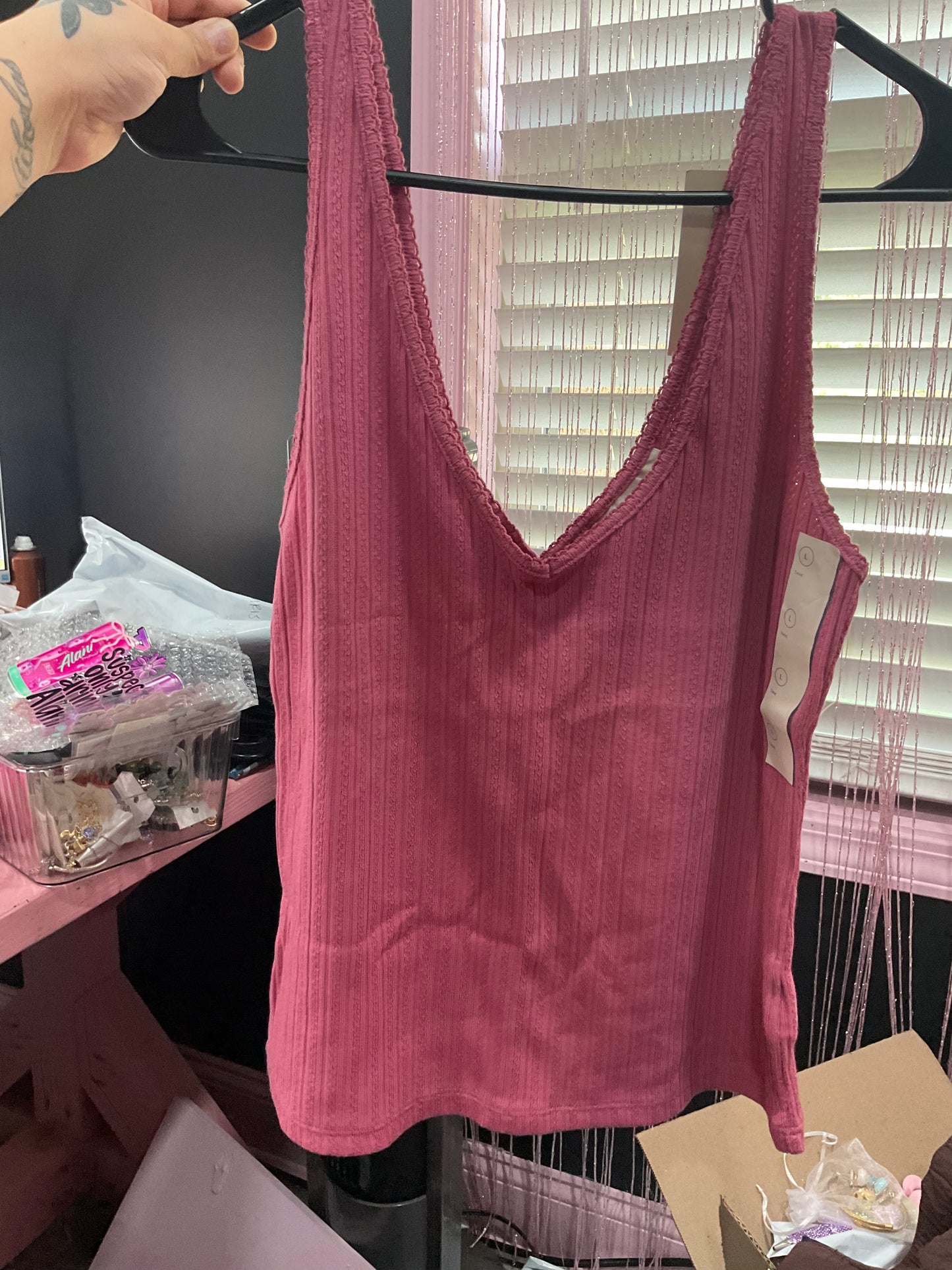 Mauve tank ( L)