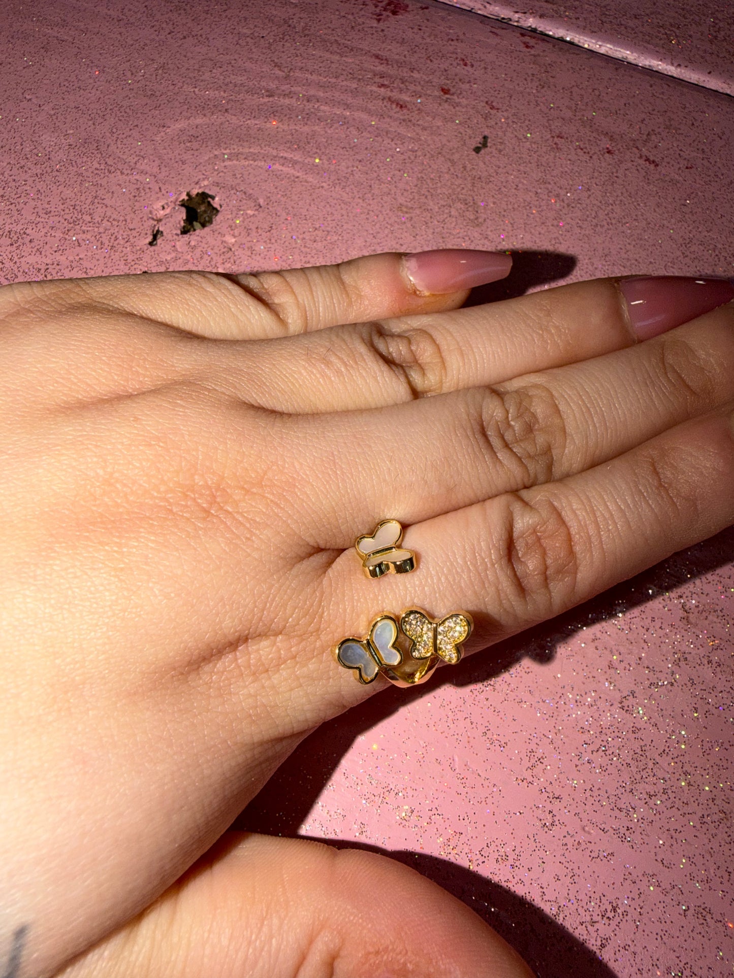 Butterfly ring