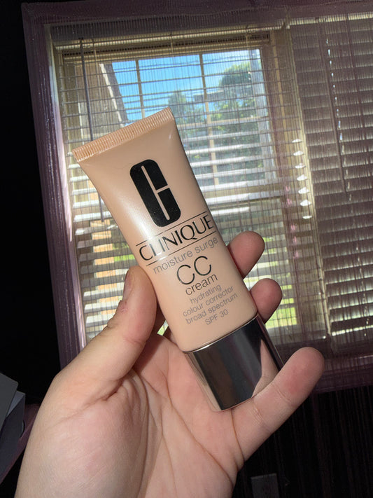 Cc moisture surge shade medium deep