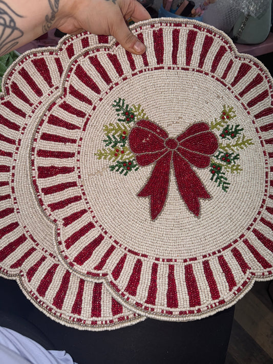 2 pcs missing bead table mats