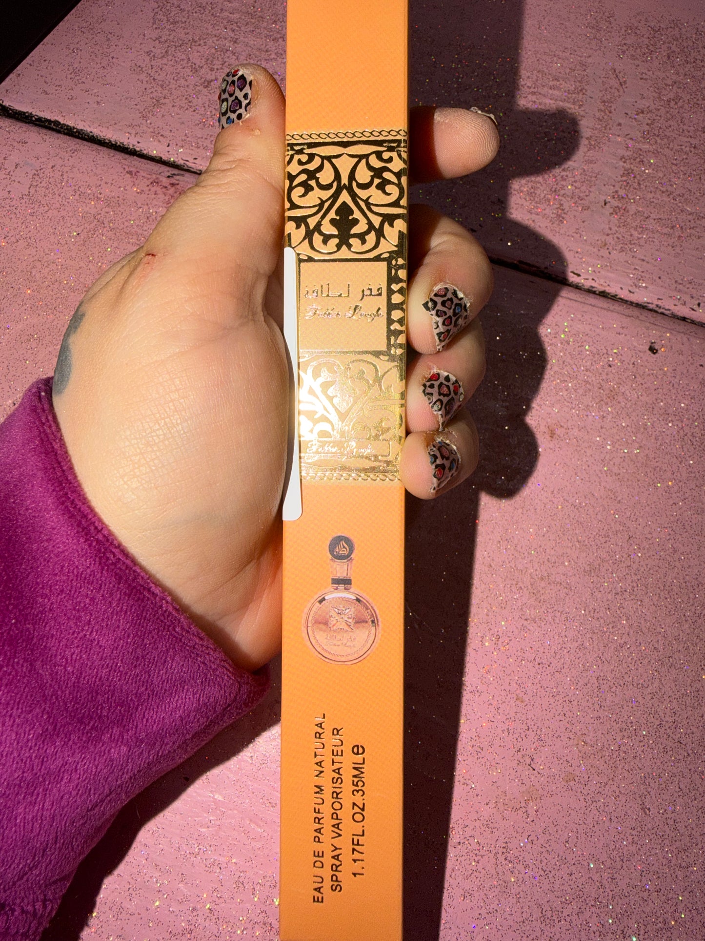 Dubai perfume (floral)