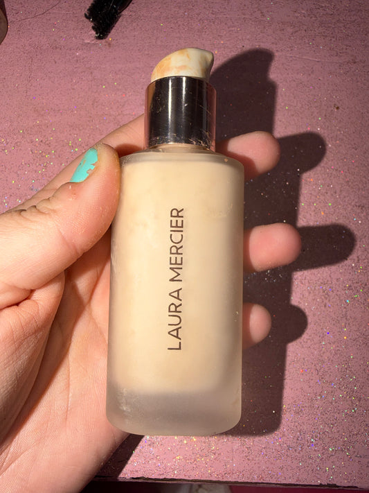 Laura mercier foundation shade “silk”