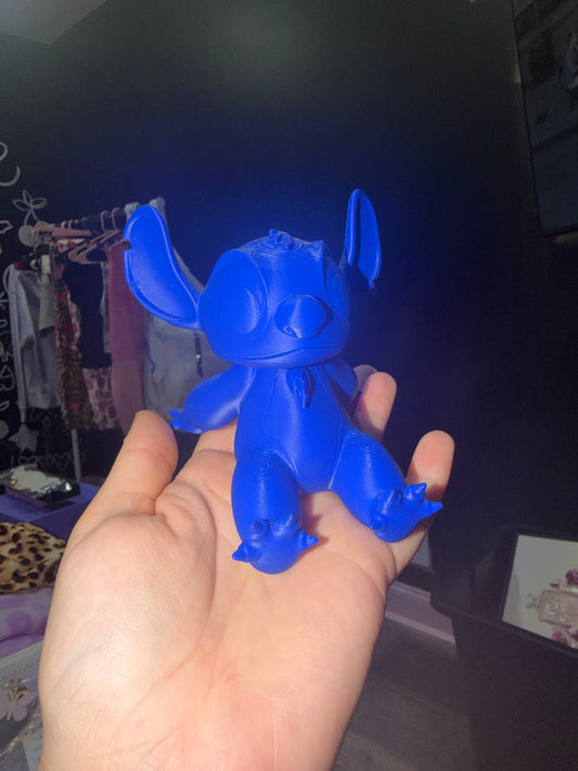 Stitch phone holder