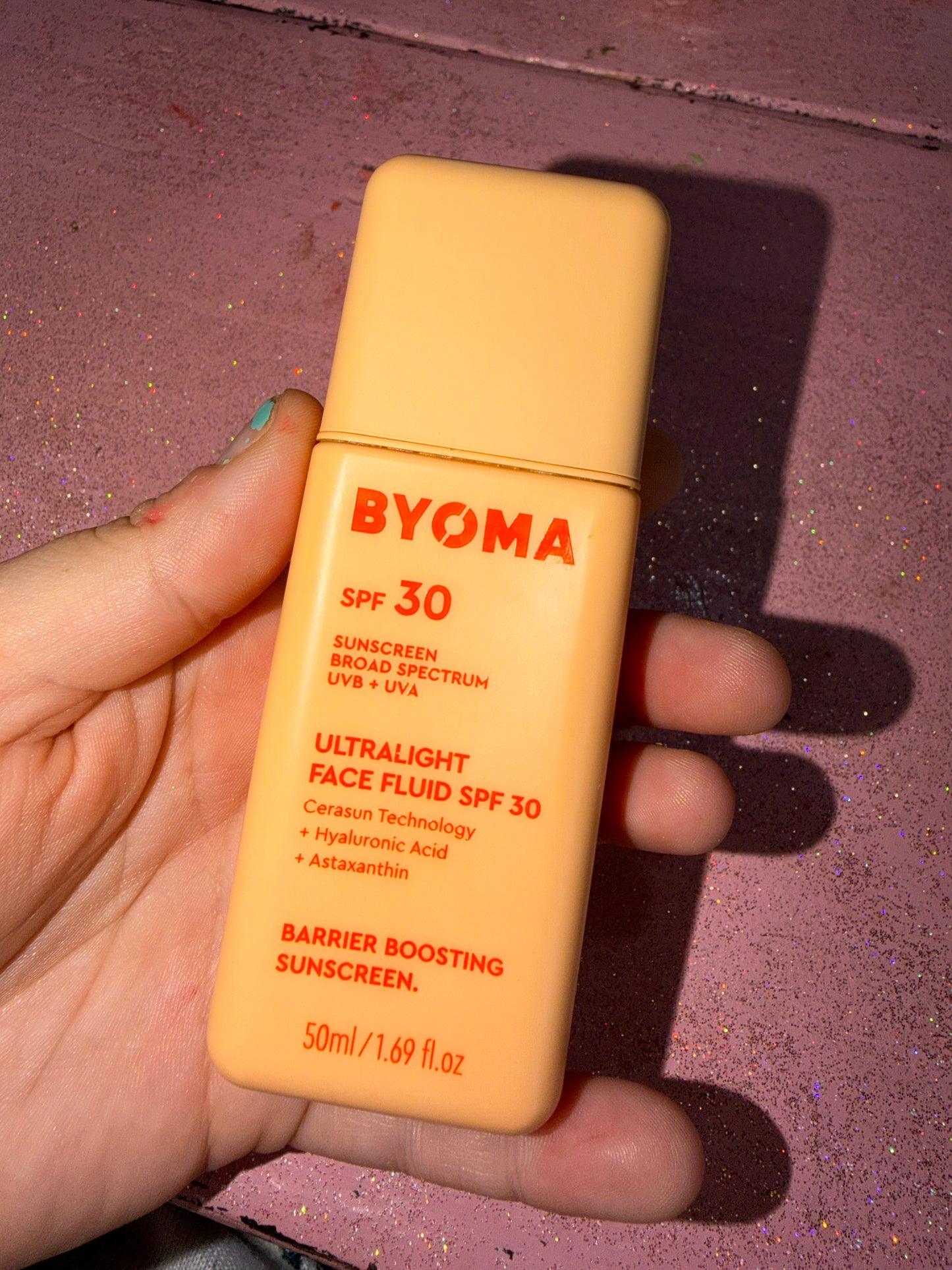 SPF30 sunscreen face fluid