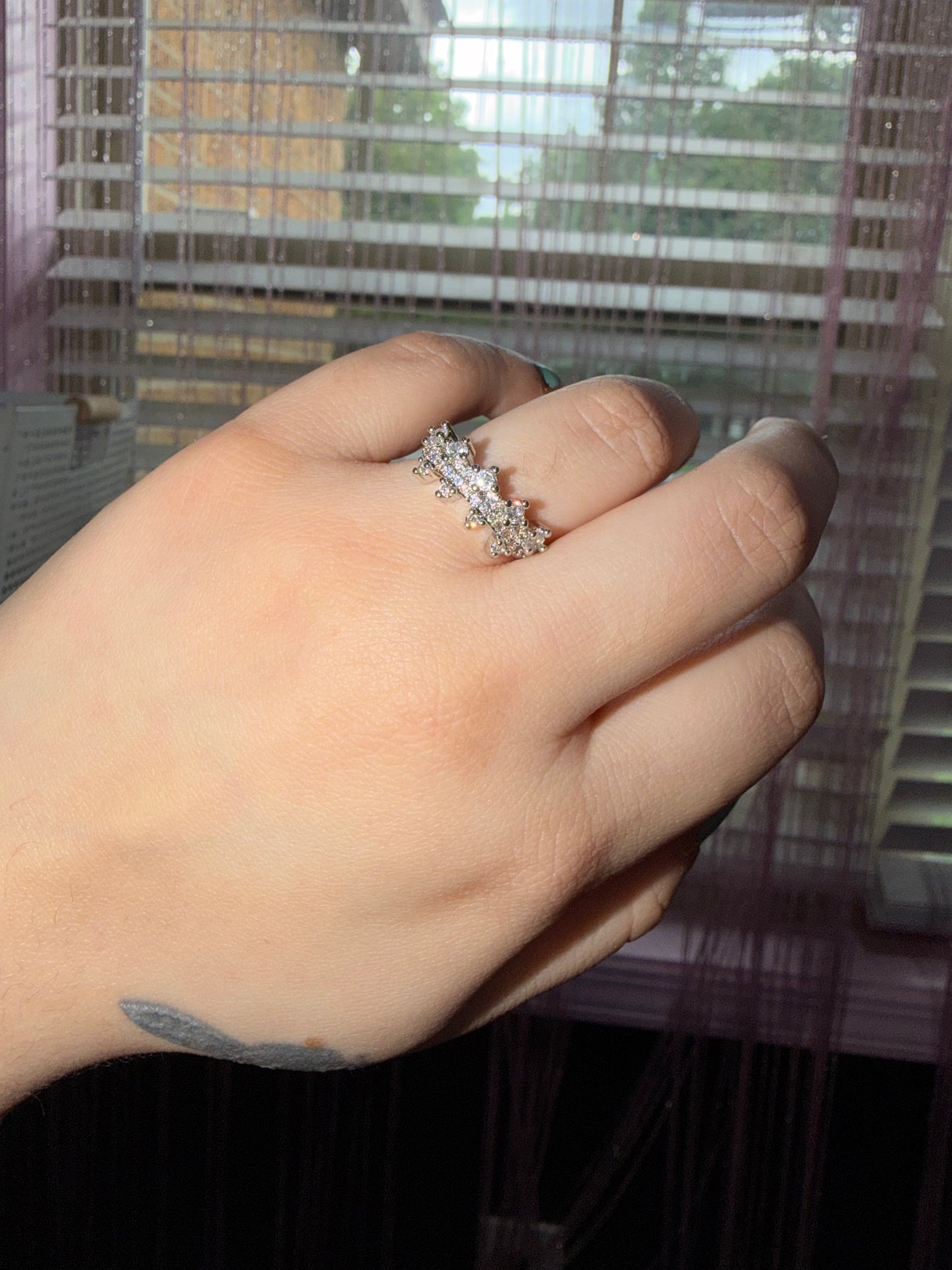 Tiara ring