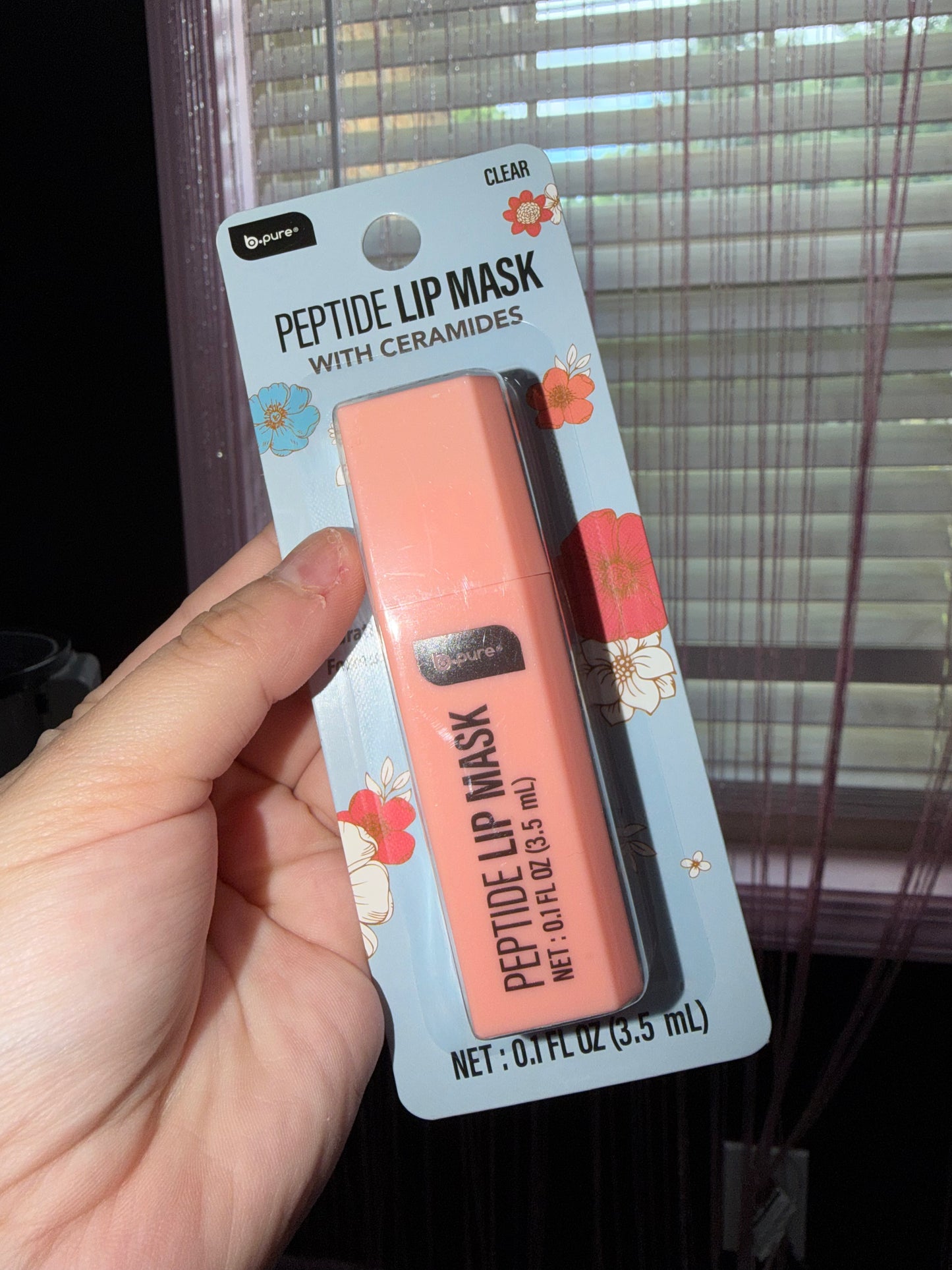 Peptide lip mask