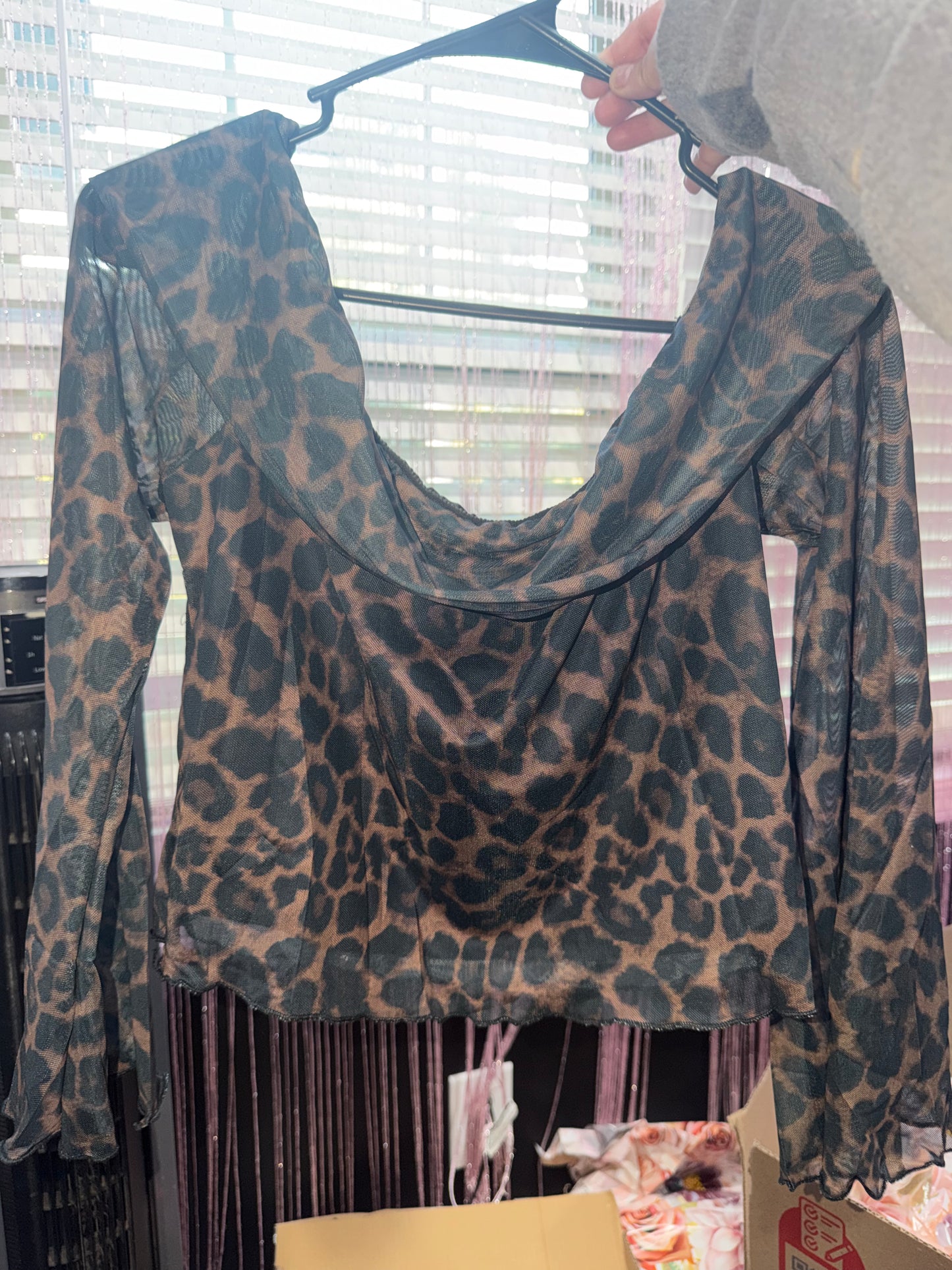Cheetah off shoulder top(XL)