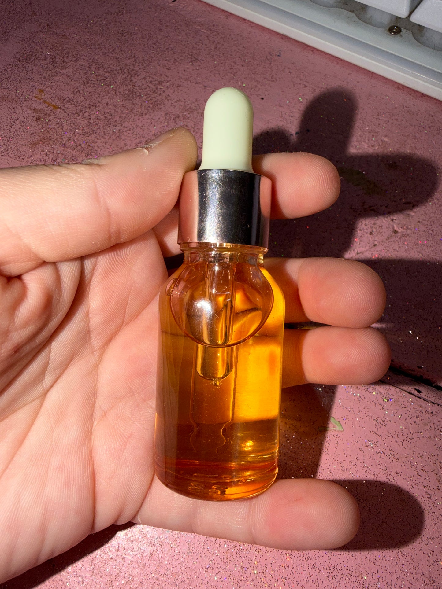 Coconut vanilla cuticle oil