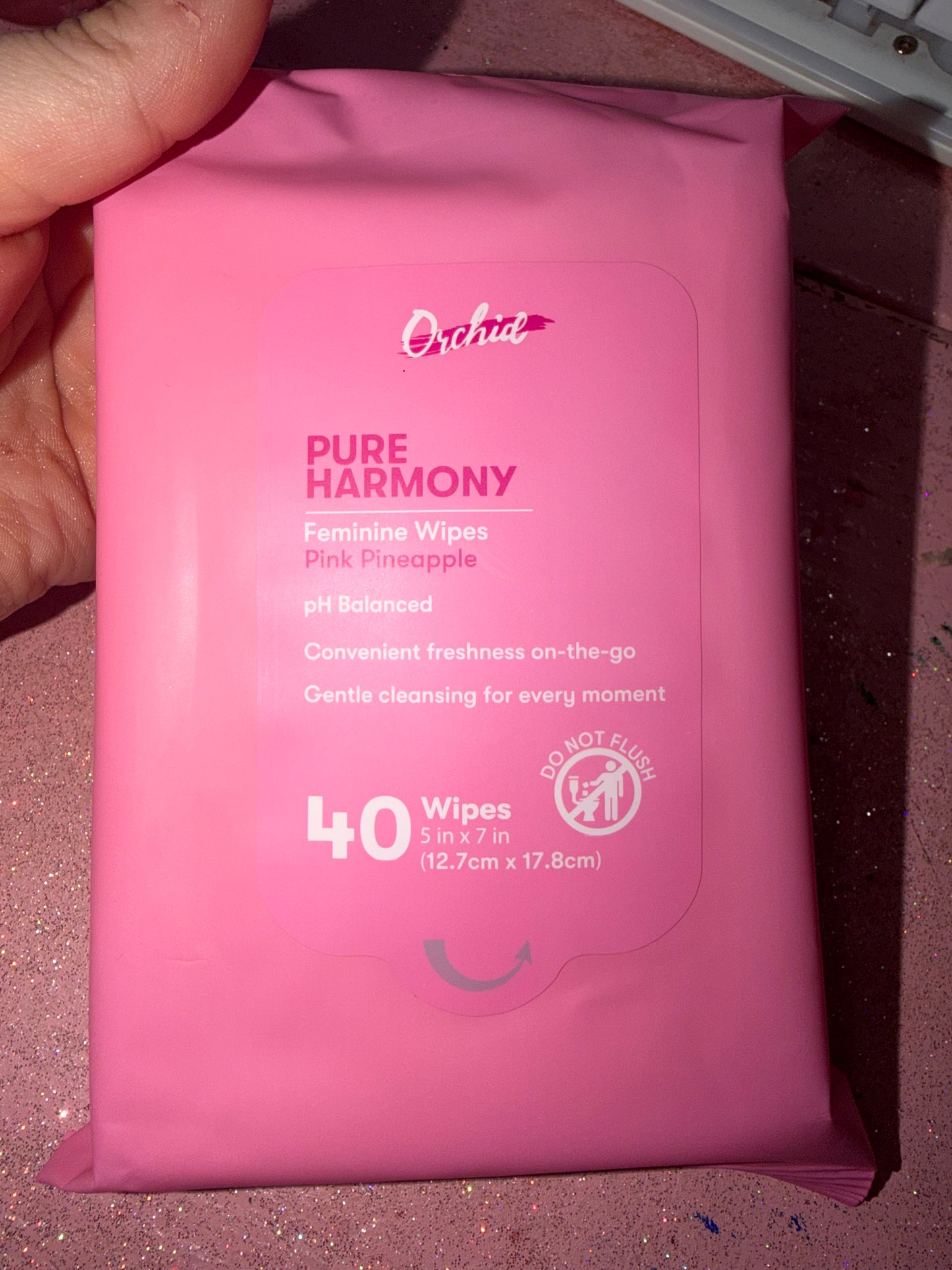 Pine pineapple feminine wipes