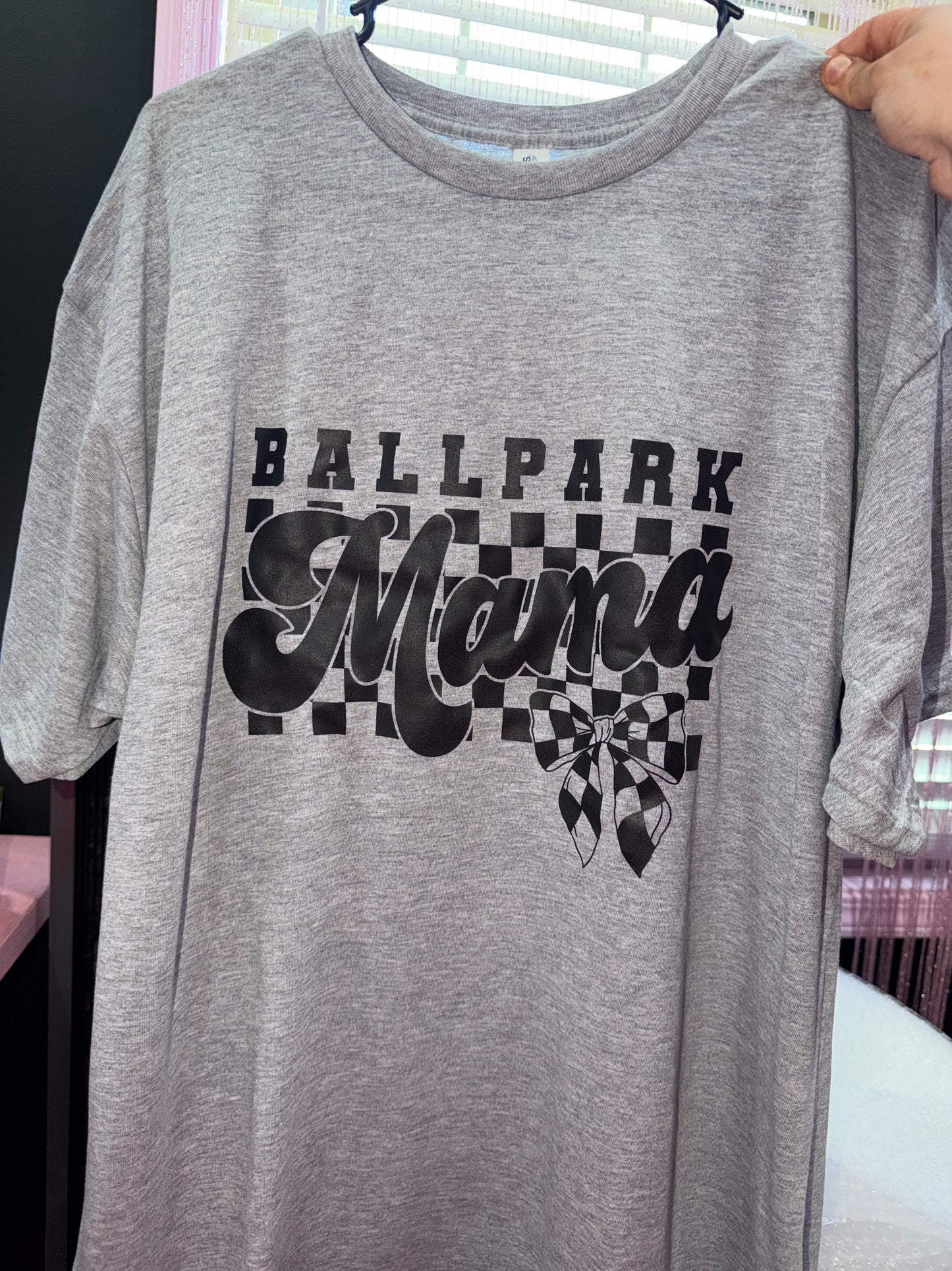 Ballpark mama graphic tee (XL)