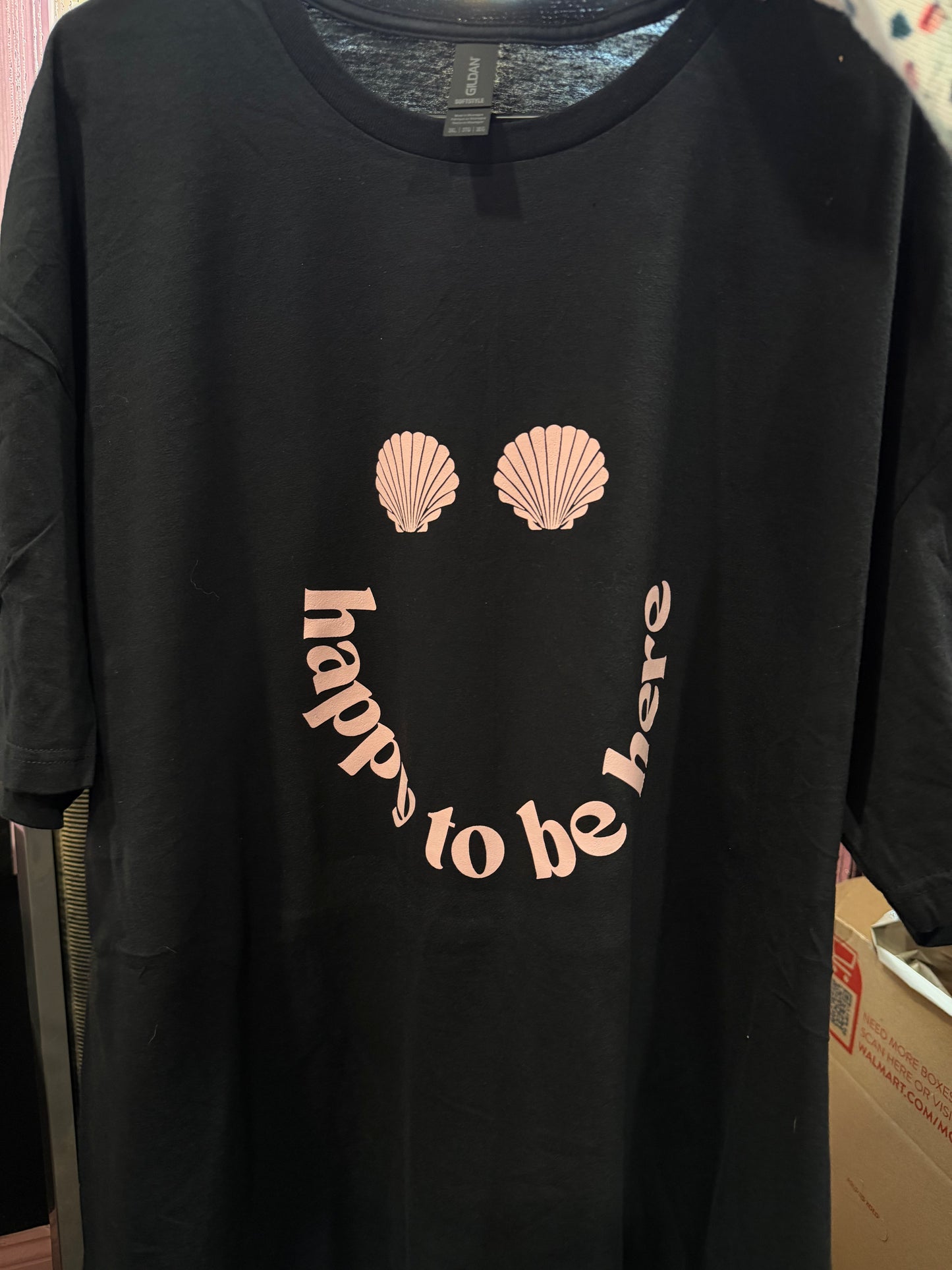 Happy to be here graphic tee (3XL)