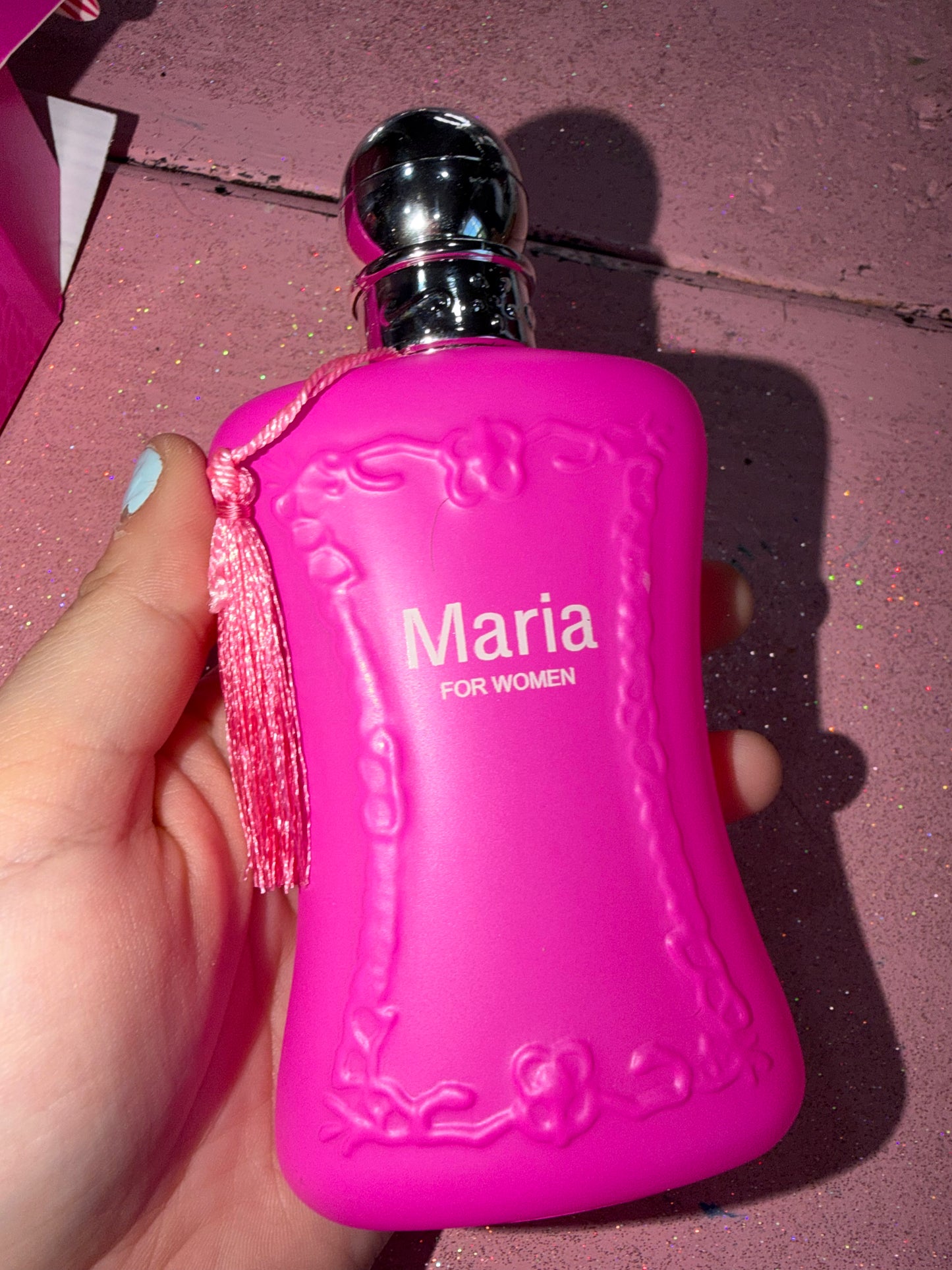 Maria perfume (clean smell)