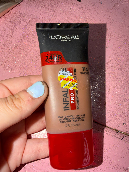 L’Oréal foundation shade 114