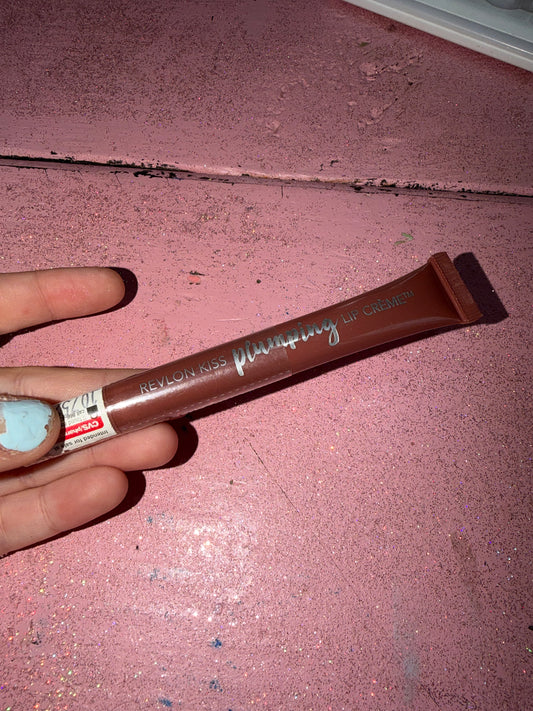 Revlon kiss plumping crème shade “almond”