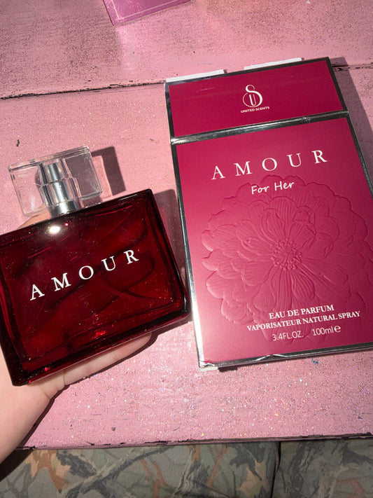 Amour perfume (fruity )