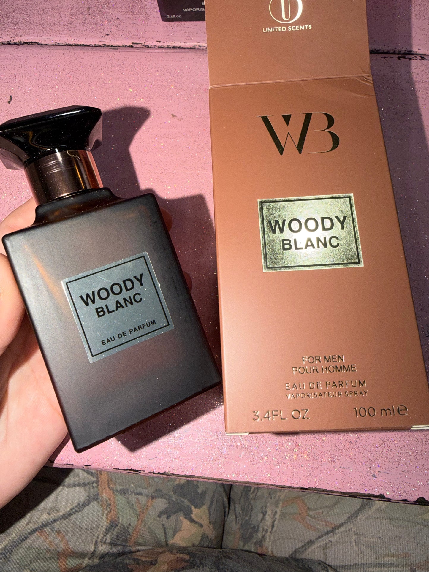 Woody blanc cologne