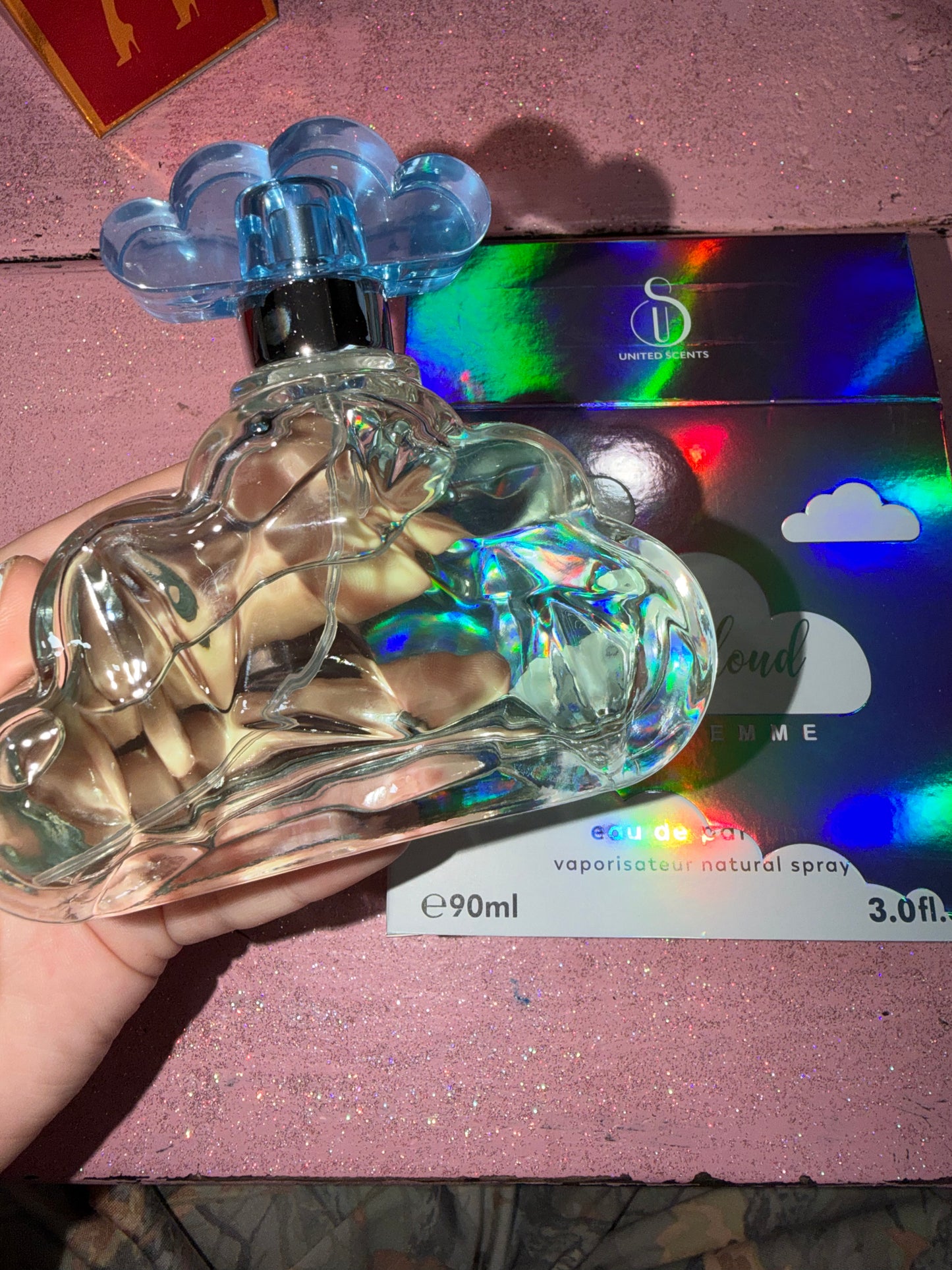 Soft cloud perfume