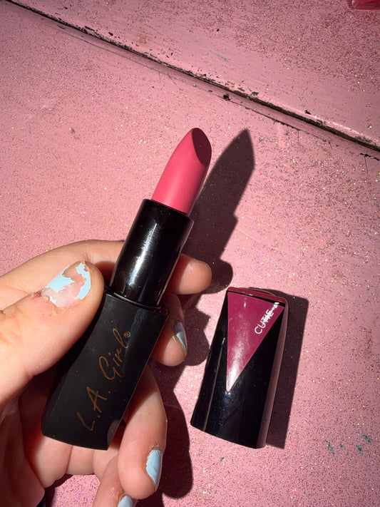 La girl lipstick shade “cutie”