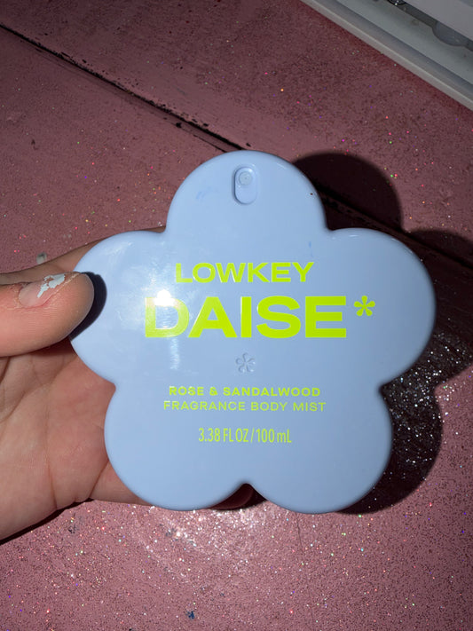 Lowkey daise body mist