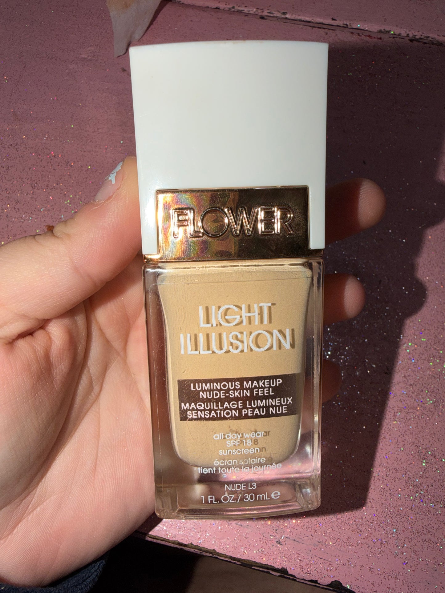 Light illusions foundation shade “11”