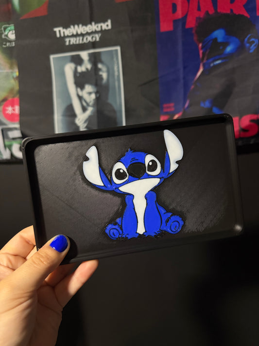 Stitch rolling tray