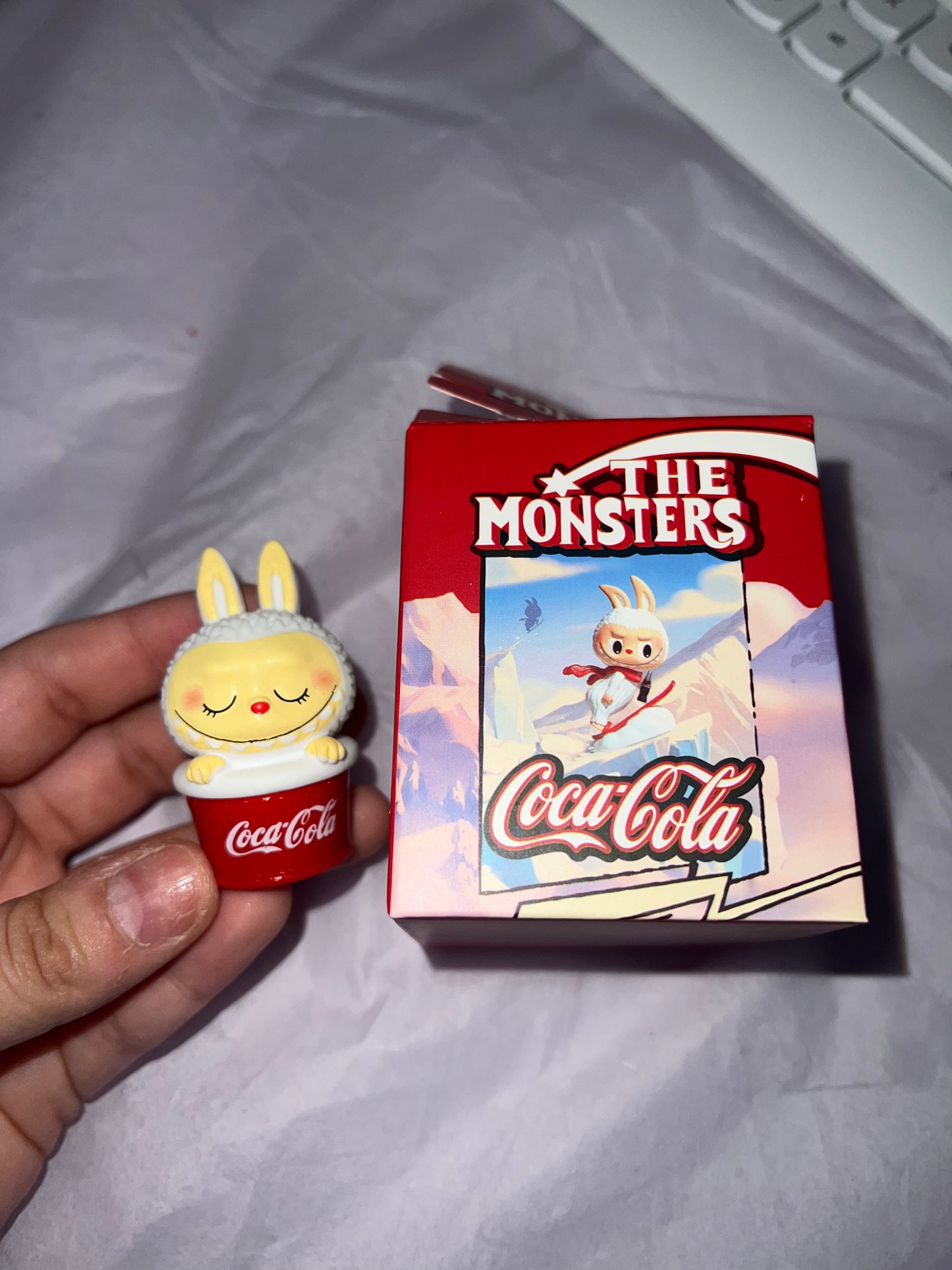 Labubu cola trinket