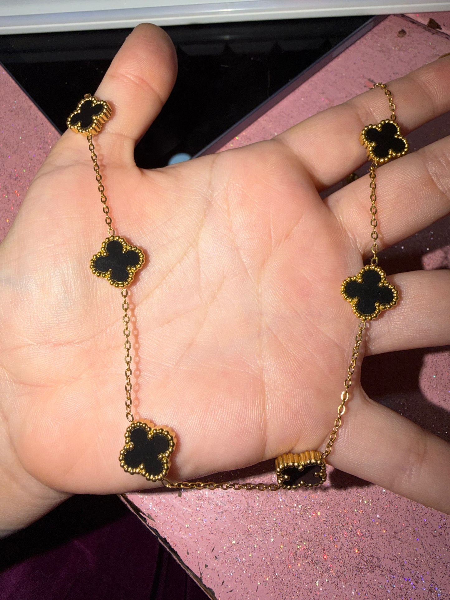 Clover necklace