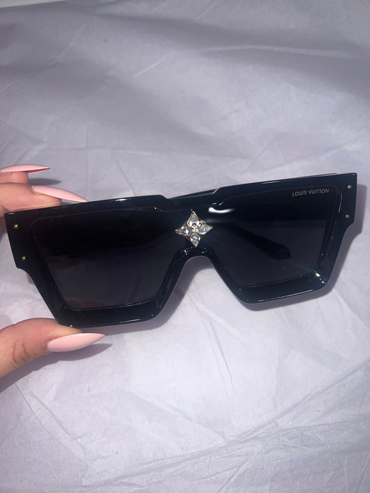 LV black sunglasses
