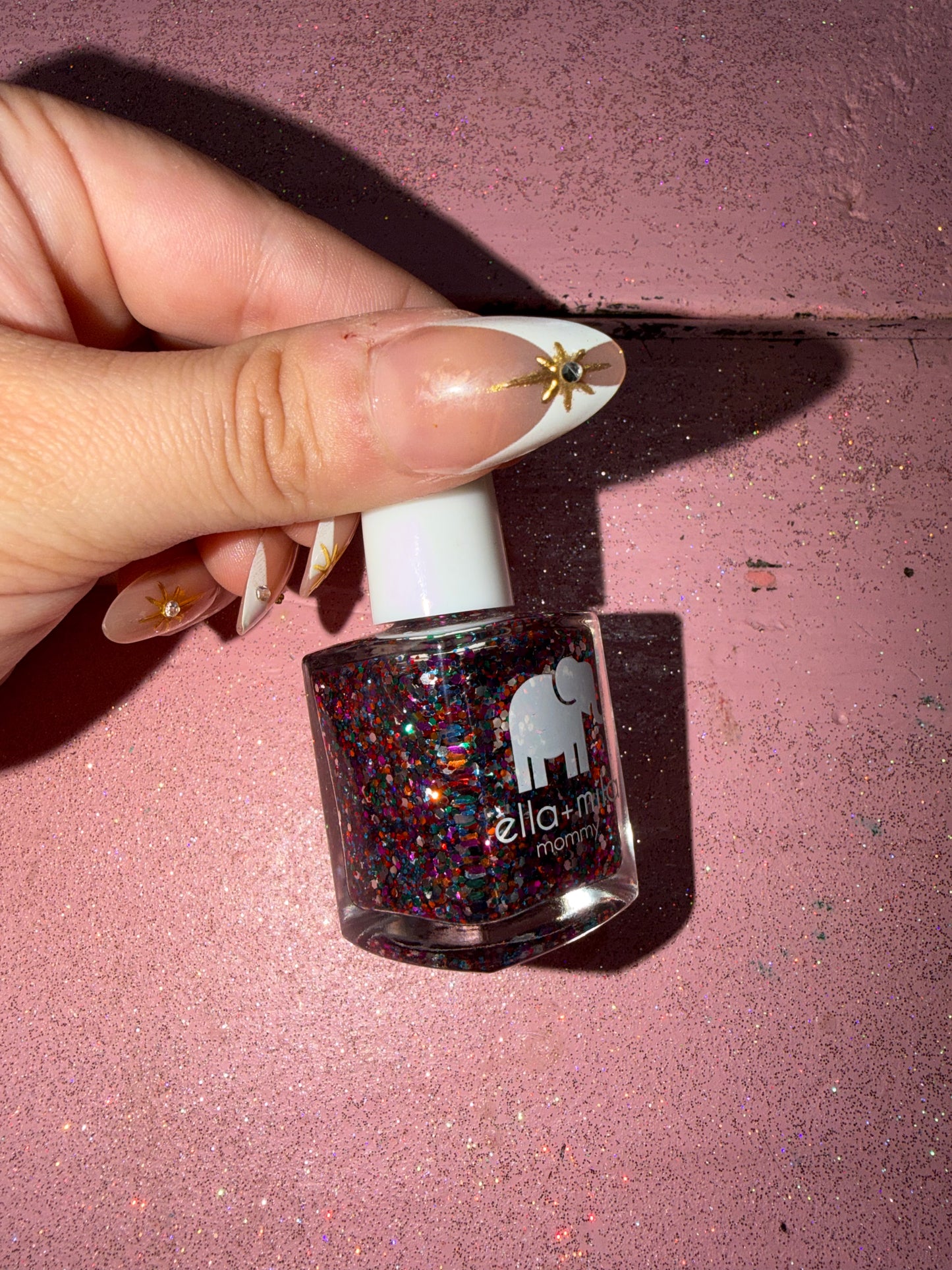 Glitter nail polish