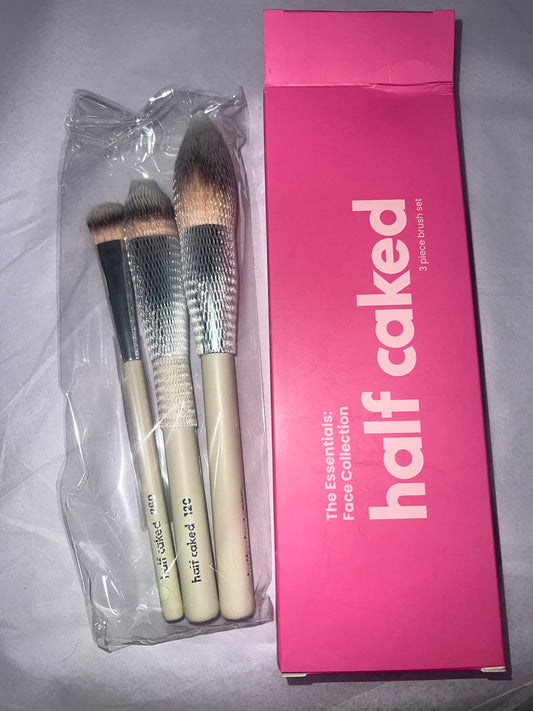 Half caked face brushes