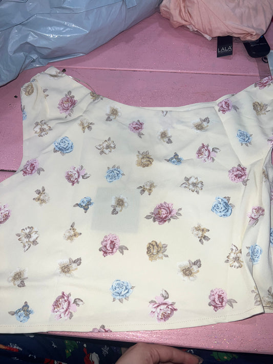 Asymmetrical sarin top (L)