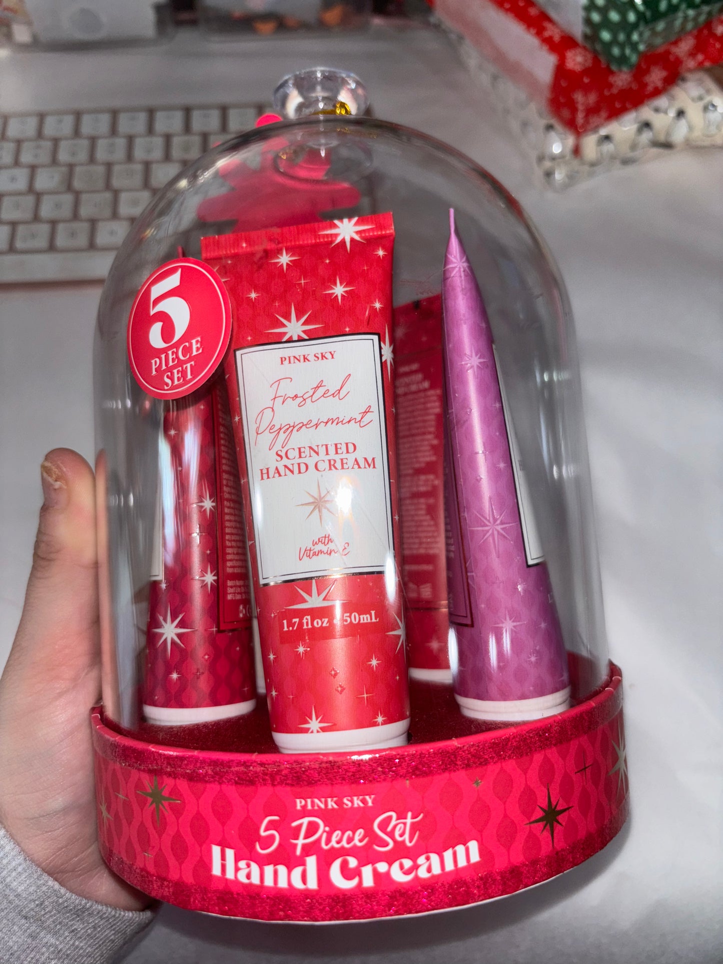 5 PIECE HAND CREAM ORNAMENT GIFT